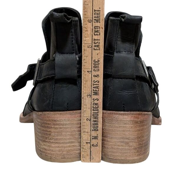 Free People black washed pointed toe double strap ankle bootie size 38.5 - Picture 7 of 10